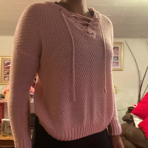 Light pink v-neck sweater from Rue21 - Picture 2 of 2